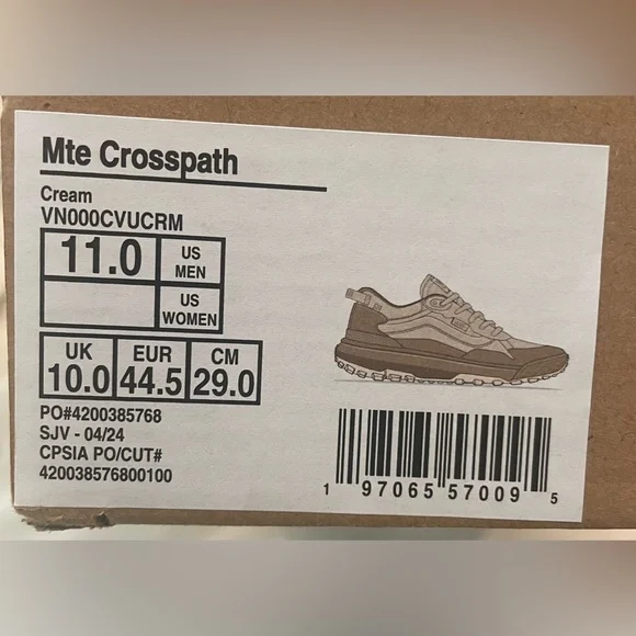 Vans Mte Crosspath
Size 11
Brand new never worn still in box - Picture 4 of 4